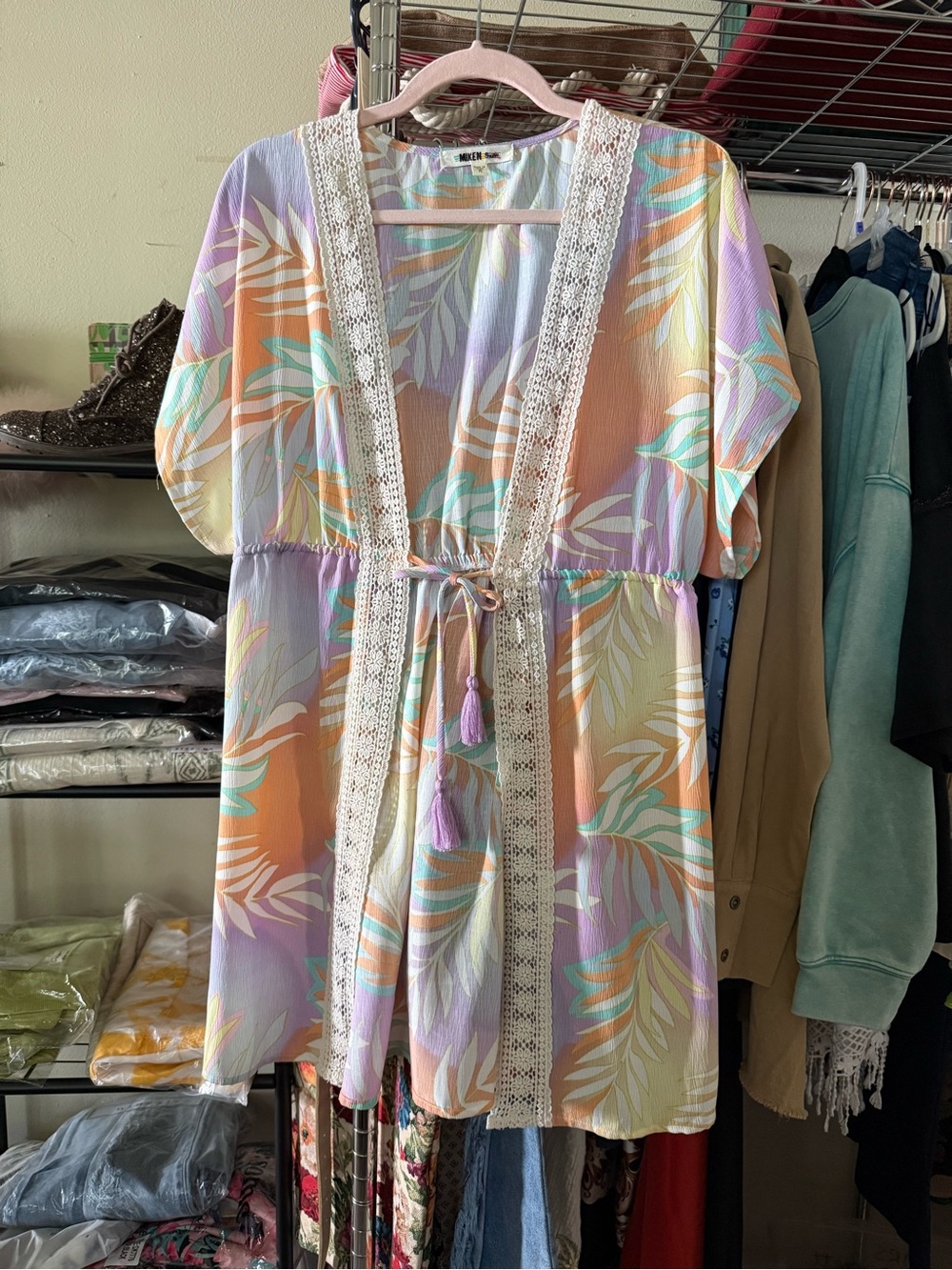 Preloved Miken Pastel Leaf Print Open-Front Kimono Top with Tassel Tie